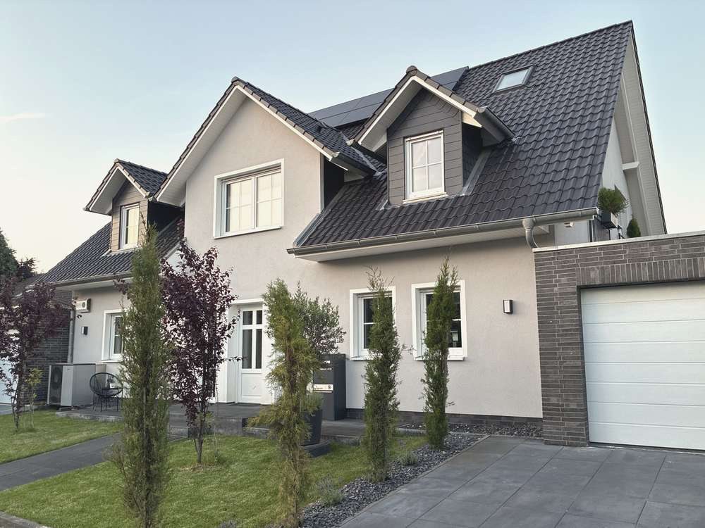 Freistehende Familienvilla, Erstbezug 2022